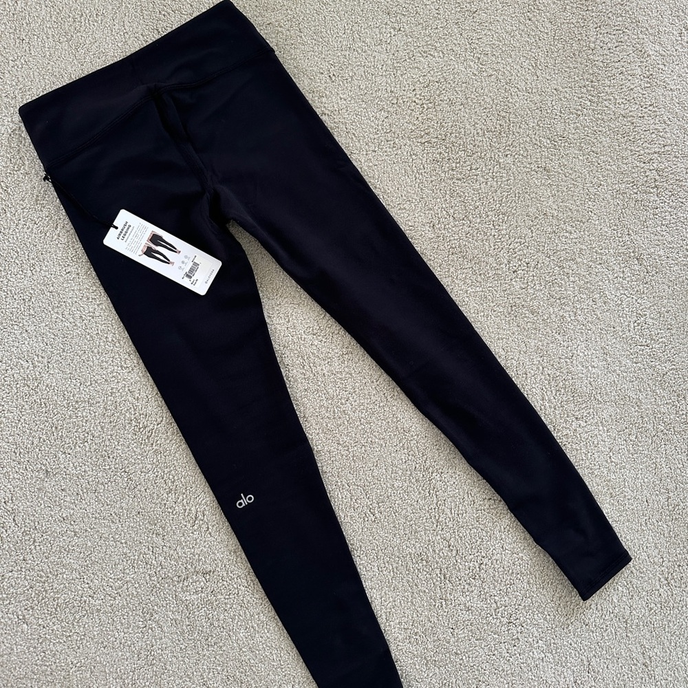 ALO Yoga Black Leggings Sleek Performance Bottoms